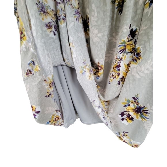 Altar’d State Bell Sleeve Boho Floral Tunic Mini Dress S Grey Fairy Garden Girl - Picture 11 of 13